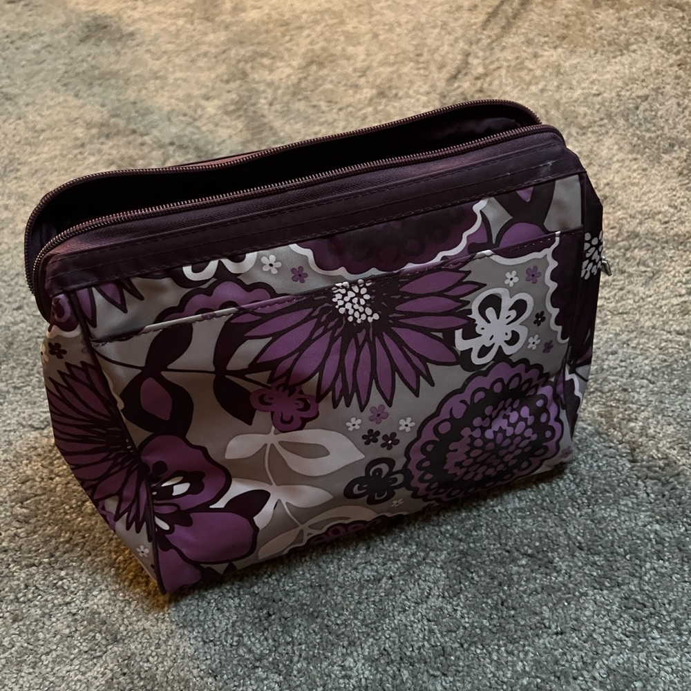 Thirty One Plum awesome blossom cosmetic bag